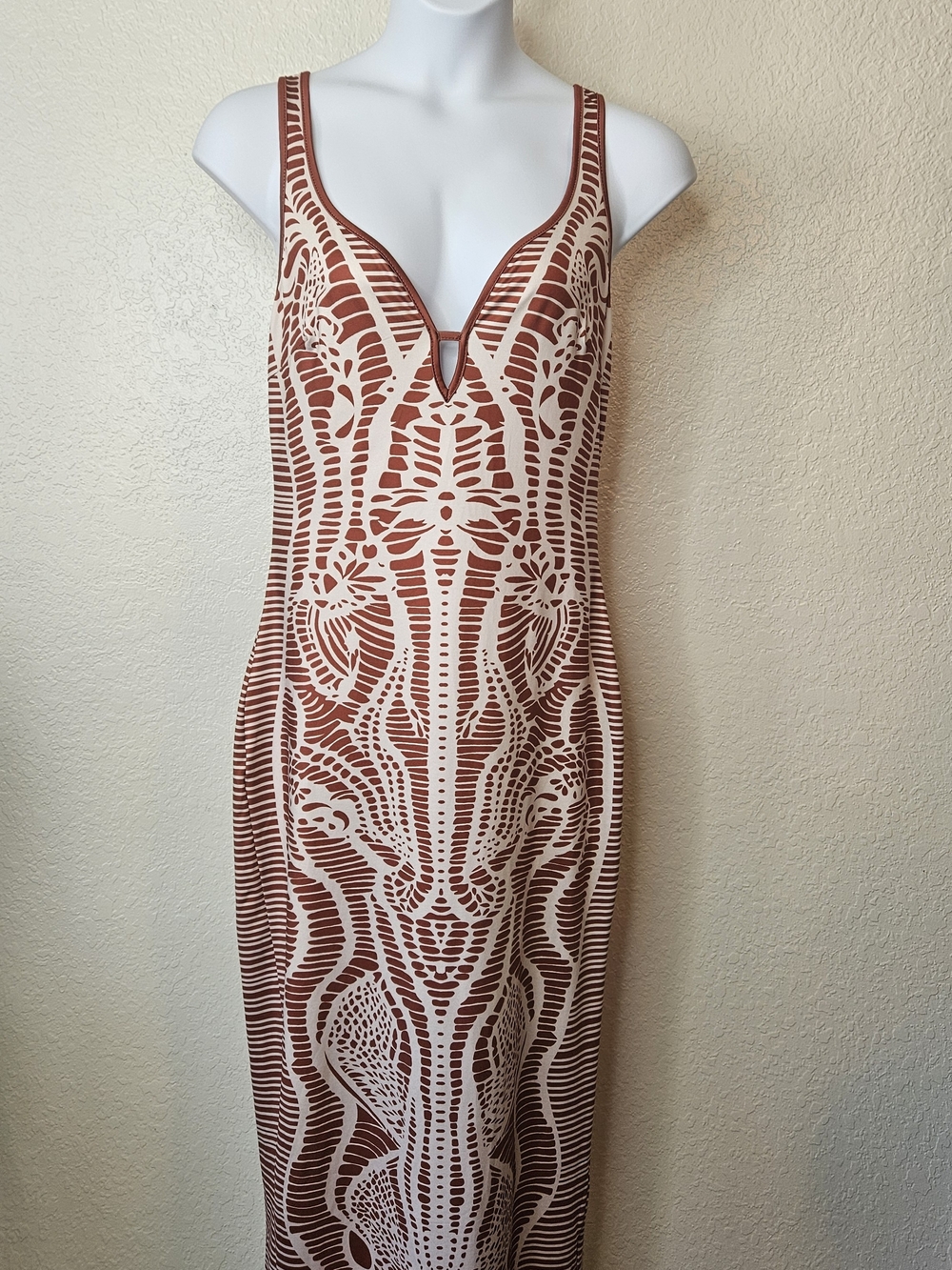 Sleeveless Rust and Cream Patterned Maxi Dress